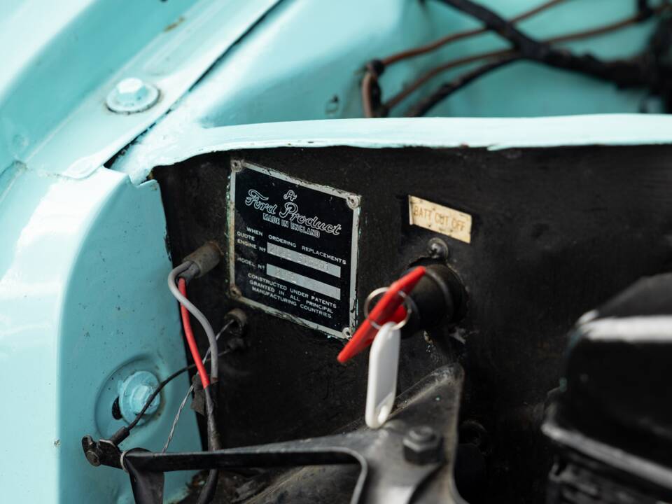 Afbeelding 40/45 van Ford Zodiac (1961)