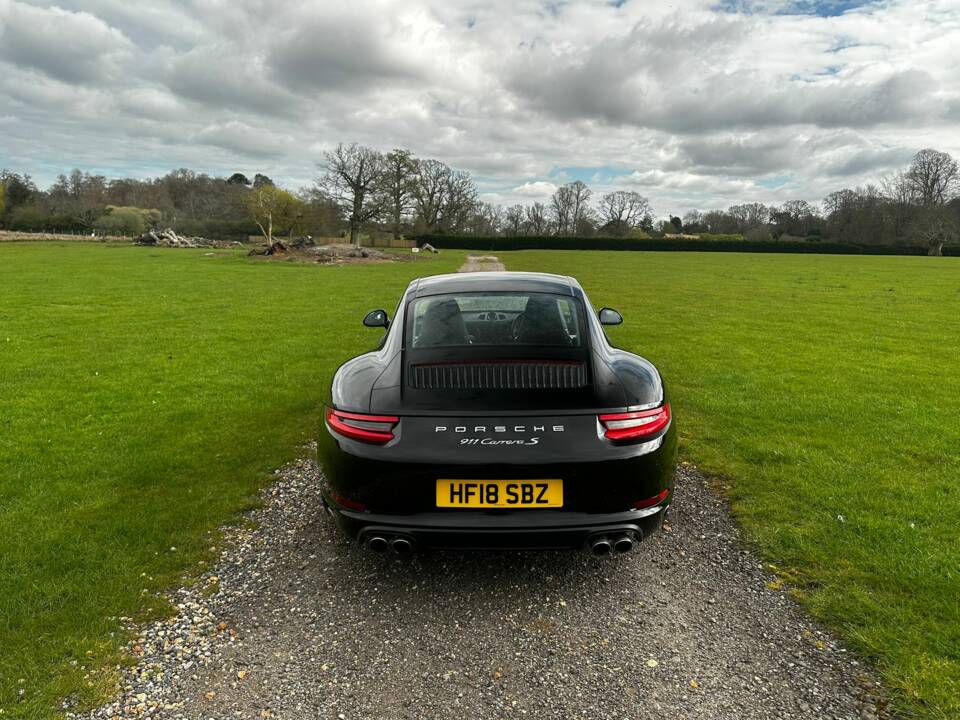 Image 8/42 of Porsche 911 Carrera S (2018)