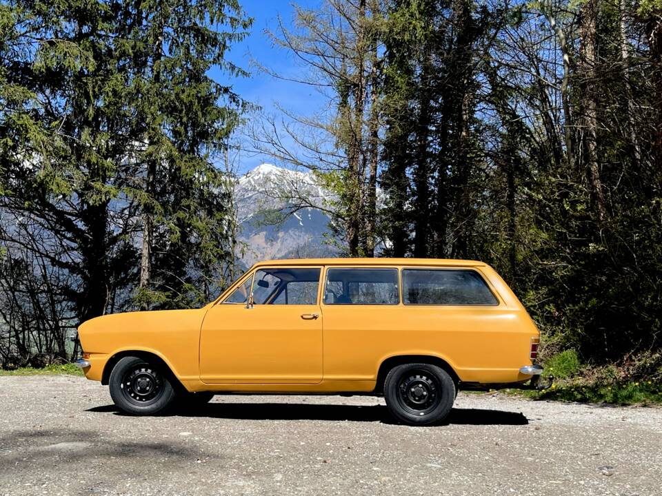 Bild 6/26 von Opel Kadett Caravan 1,1 (1973)