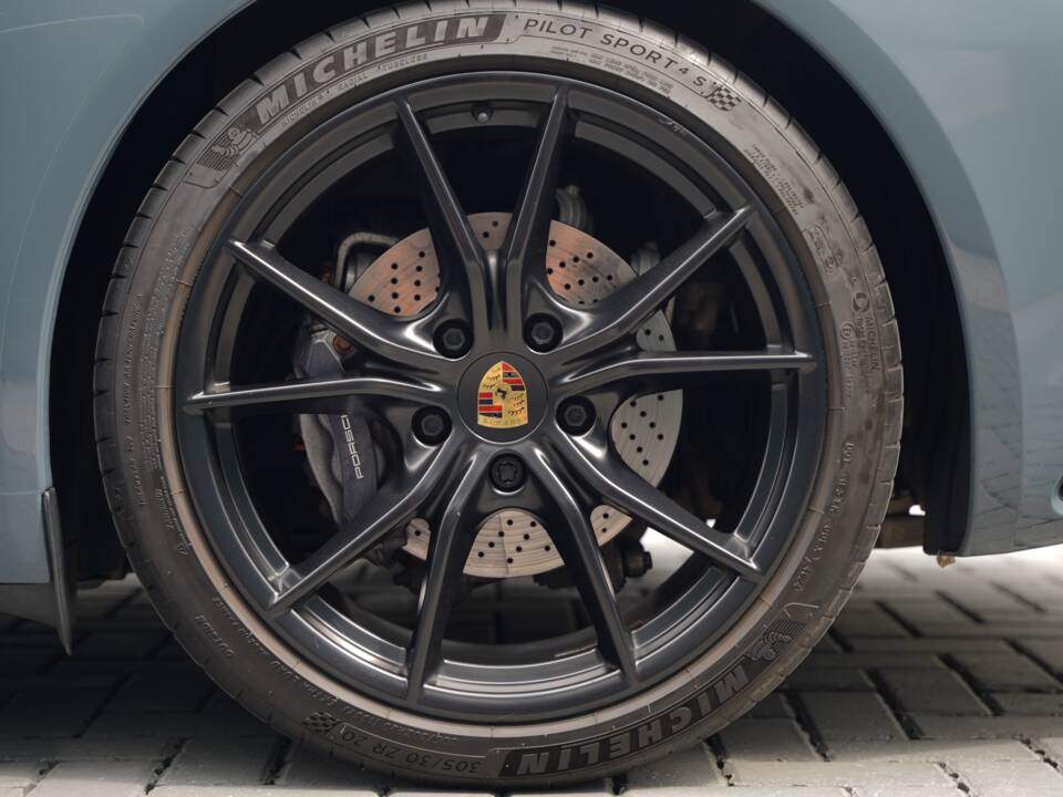 Image 46/50 of Porsche 911 Carrera (2016)