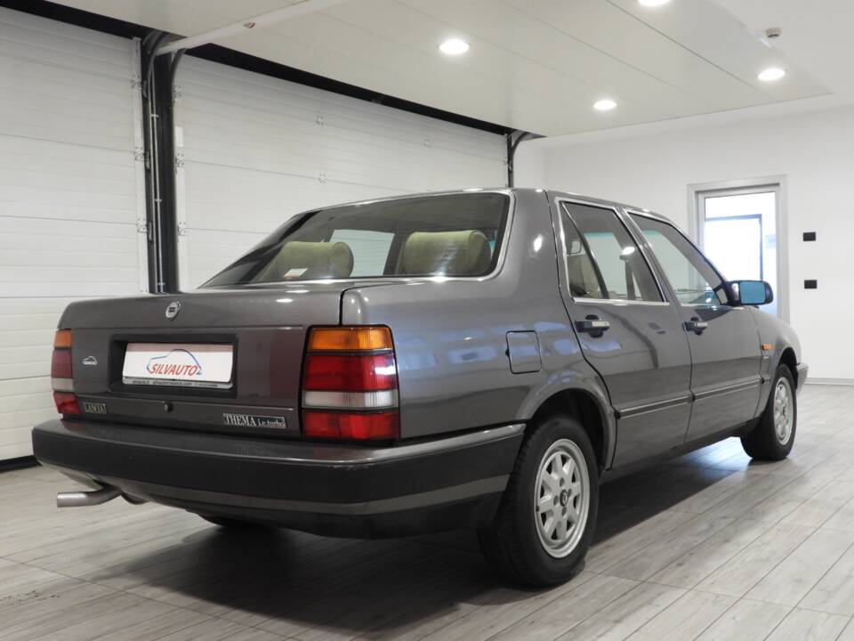 Bild 3/15 von Lancia Thema I.E. Turbo (1986)
