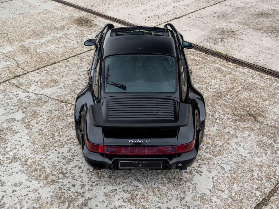Bild 5/33 von Porsche 911 Turbo 3.6 (1993)
