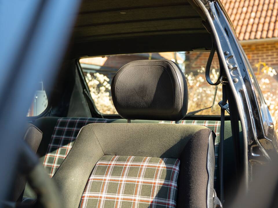 Bild 30/54 von Volkswagen Golf Mk I GTI 1.6 (1980)