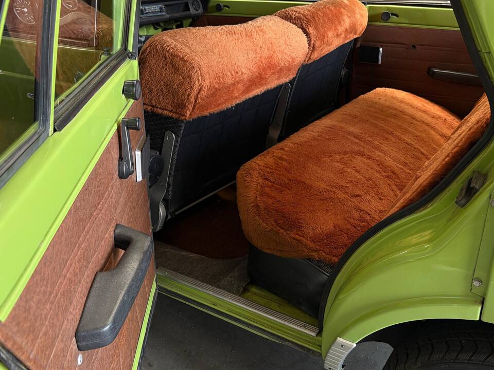 Image 11/26 of Wartburg 353 (1974)