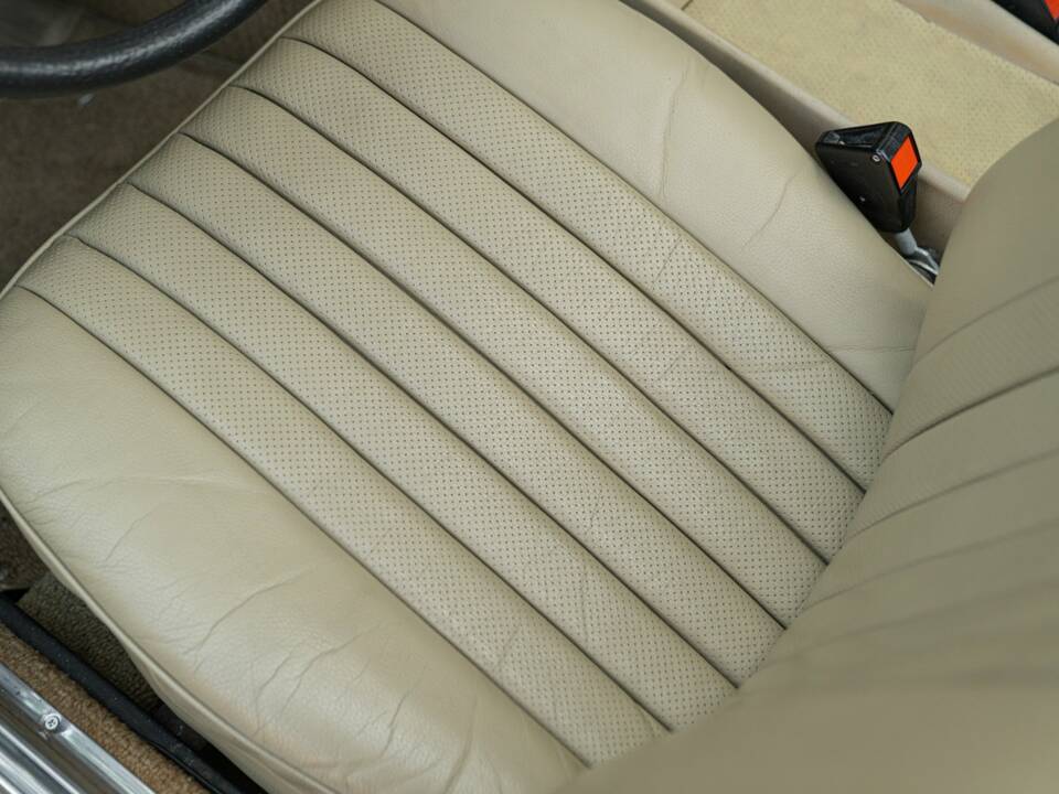 Imagen 47/50 de Mercedes-Benz 450 SL (1977)