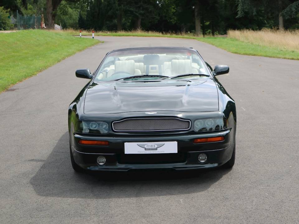 Bild 4/33 von Aston Martin V8 Volante (1998)