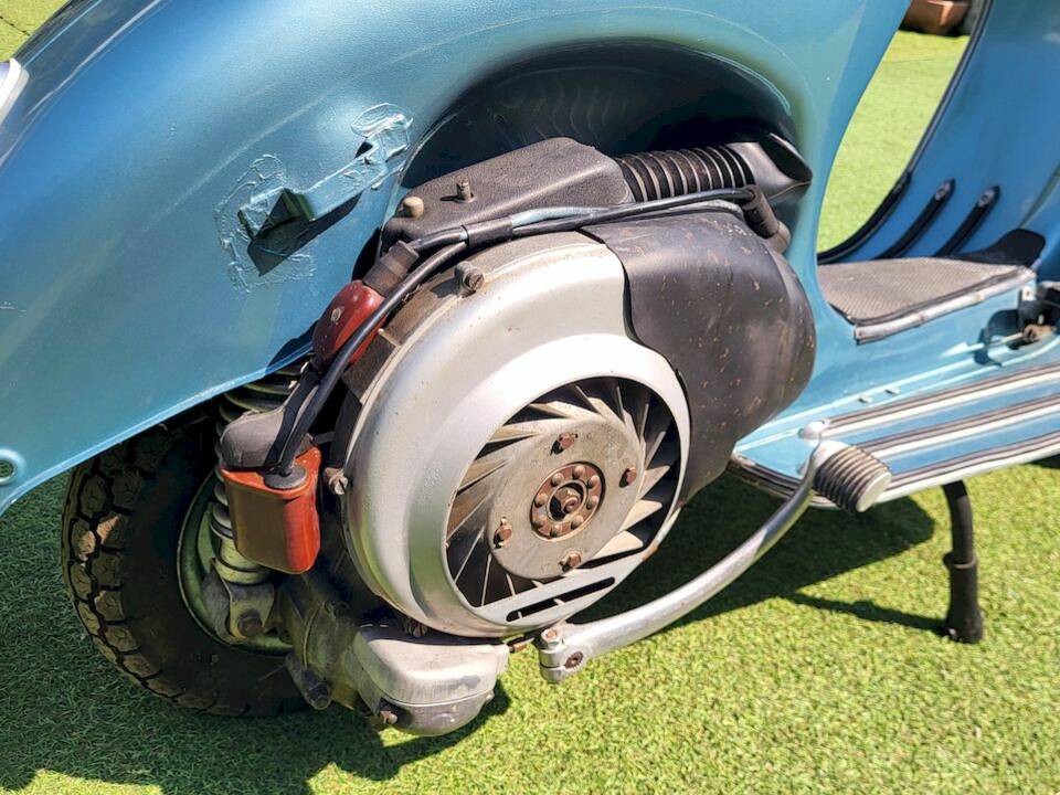 Image 26/30 of Piaggio Vespa 150 (1962)