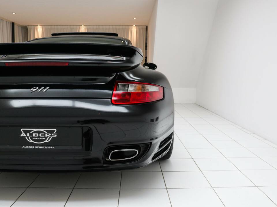 Image 14/20 of Porsche 911 Turbo (2008)