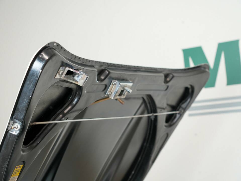 Image 26/50 of Mercedes-Benz 300 SL Roadster (1958)