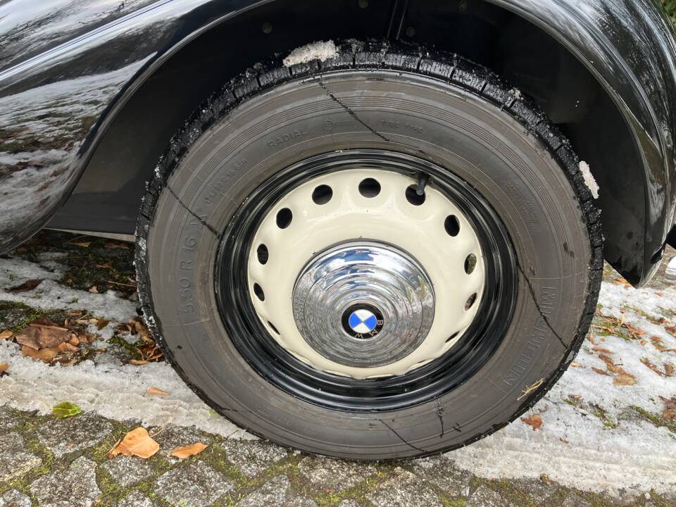 Imagen 9/31 de BMW 327 (1939)