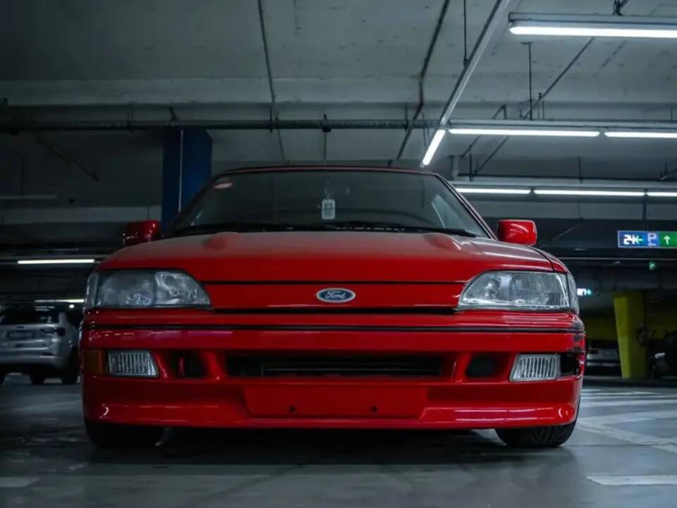 Bild 9/11 von Ford Escort 1.8 16v (1991)