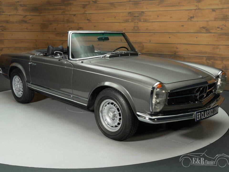 Bild 16/19 von Mercedes-Benz 280 SL (1968)