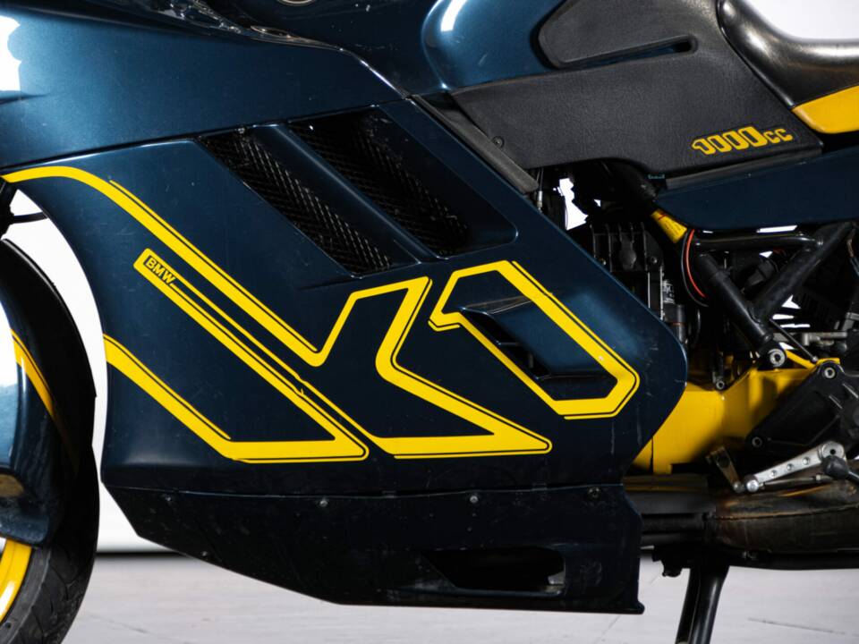 Image 29/50 of BMW K1 (1990)