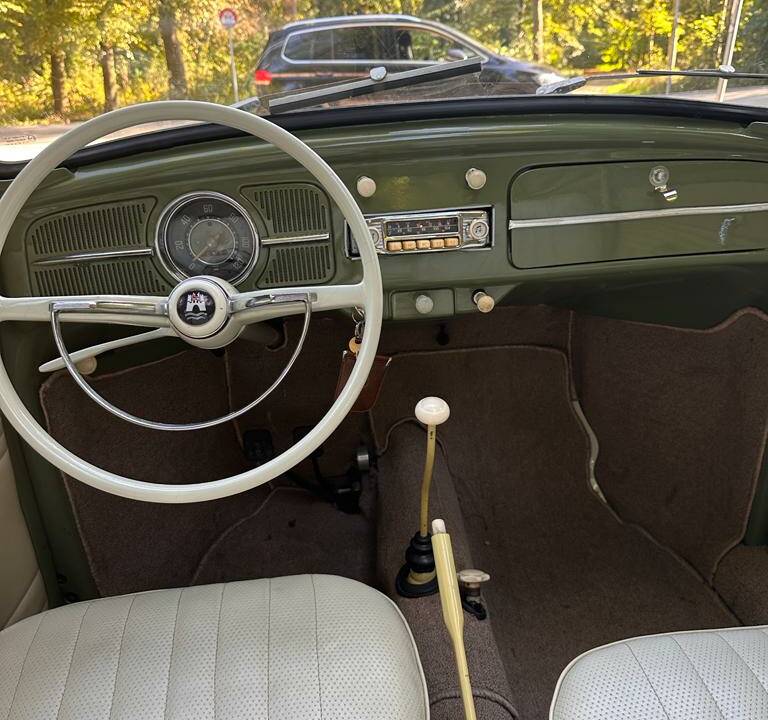Bild 20/23 von Volkswagen Escarabajo 1200 (1960)