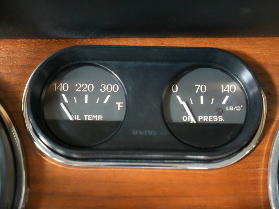 Bild 24/50 von Ferrari 330 GT (1965)