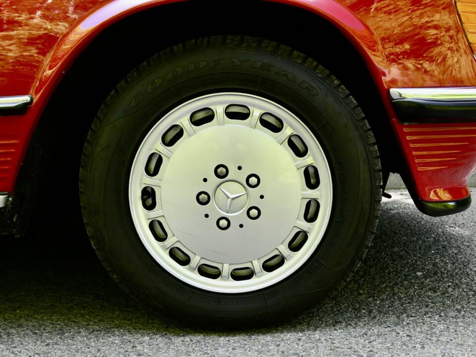 Image 50/50 of Mercedes-Benz 300 SL (1988)