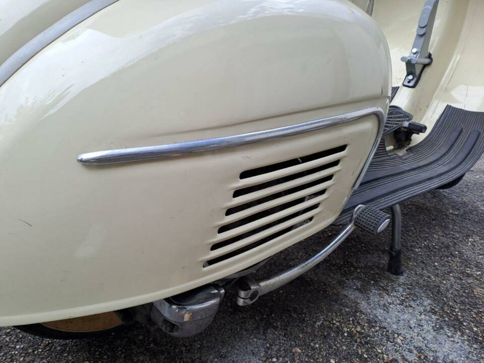 Immagine 31/35 di Piaggio Vespa 150 GL (1963)
