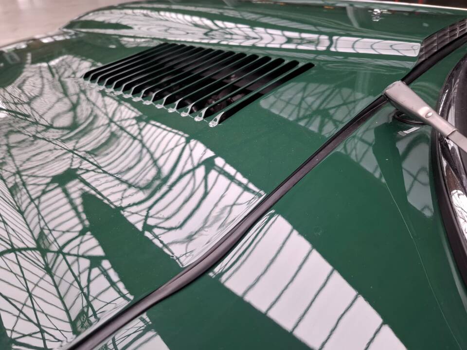 Image 21/29 de Jaguar Type E V12 (1975)