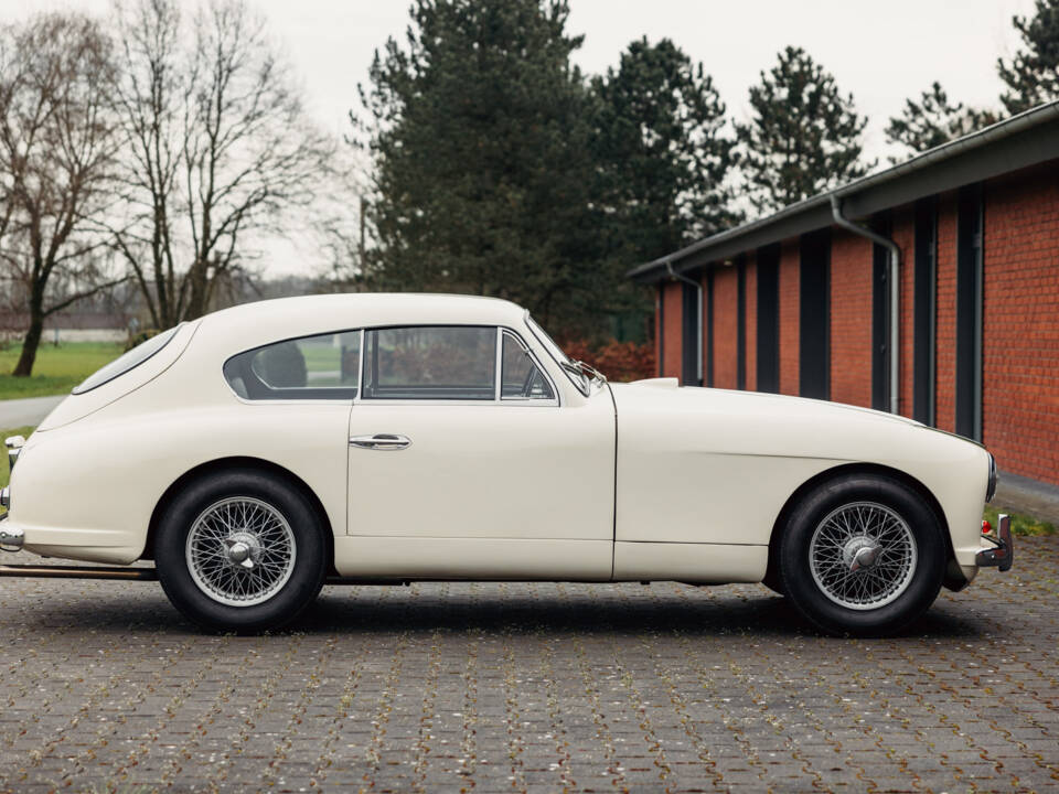 Bild 50/53 von Aston Martin DB 2&#x2F;4 Mk I (1955)