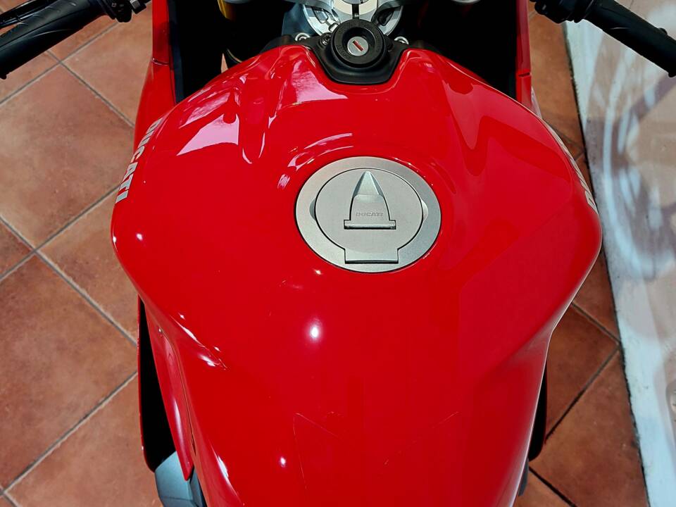 Image 17/42 of Ducati 1199 Panigale S Tricolore (2012)