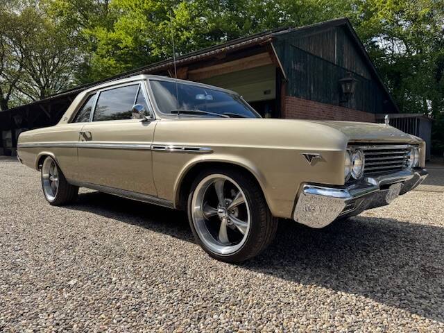 Image 1/6 of Buick Skylark Coupe (1965)