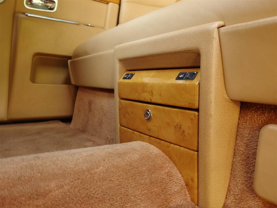 Bild 76/98 von Rolls-Royce Phantom VII (2006)