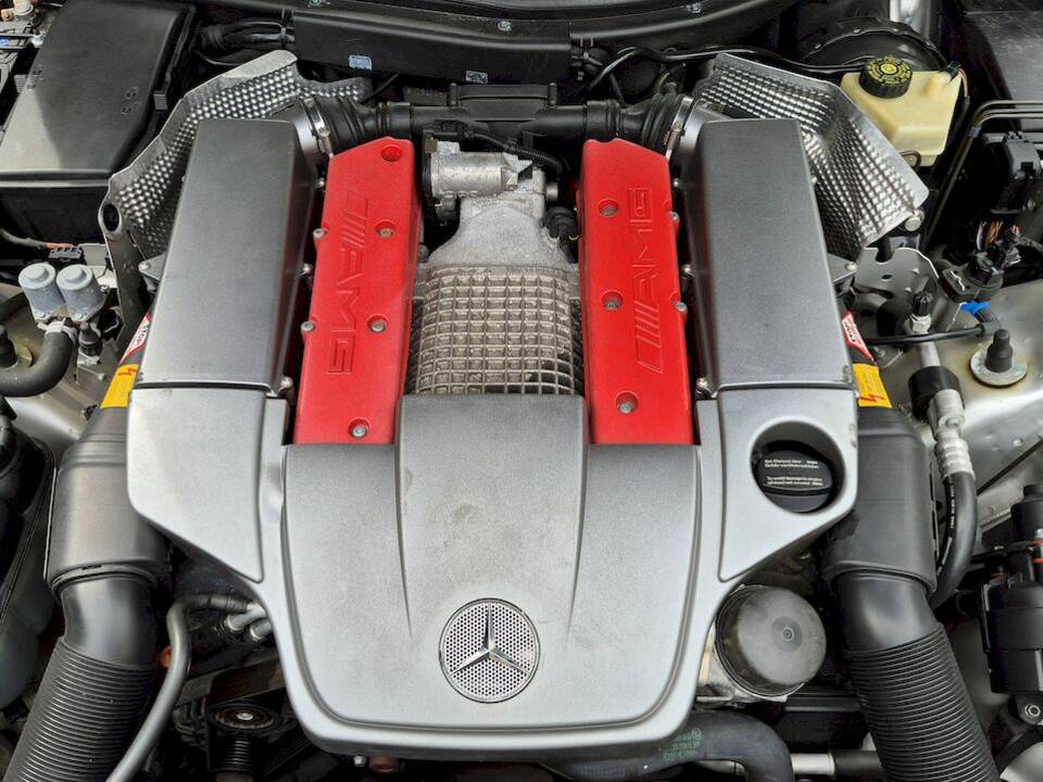 Afbeelding 45/63 van Mercedes-Benz SLK 32 AMG (2001)