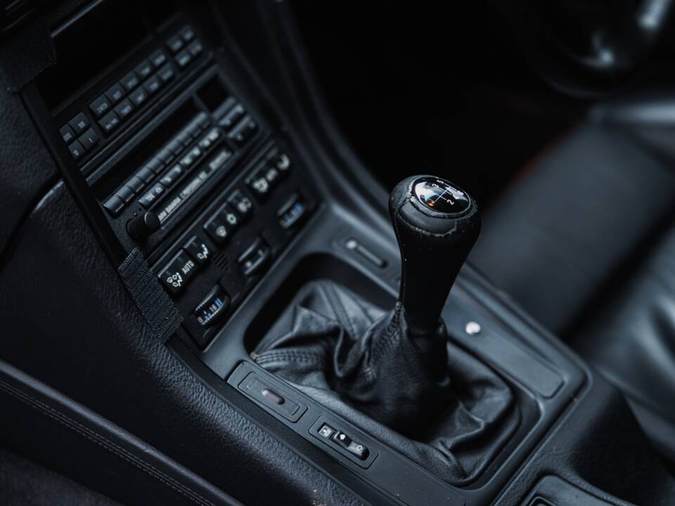 Bild 45/50 von BMW 850CSi (1994)