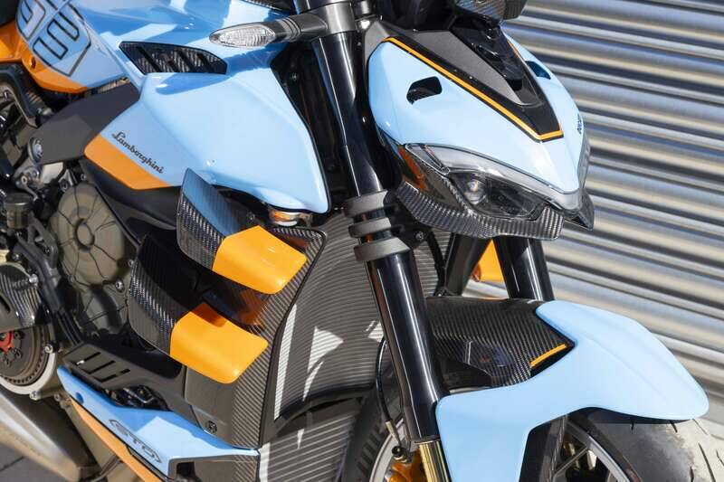 Image 12/50 of Ducati Streetfighter V4 Lamborghini (2024)