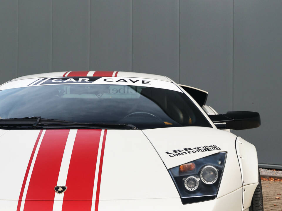 Afbeelding 22/82 van Lamborghini Murciélago (2002)