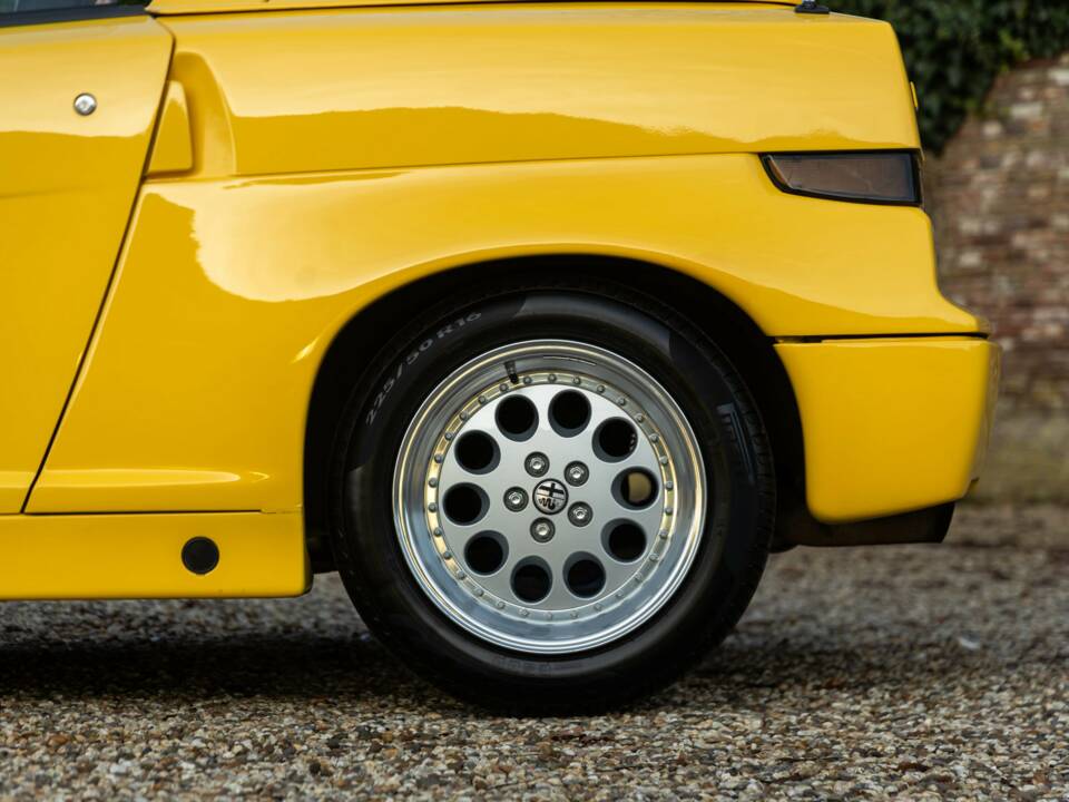 Afbeelding 38/50 van Alfa Romeo RZ (1993)