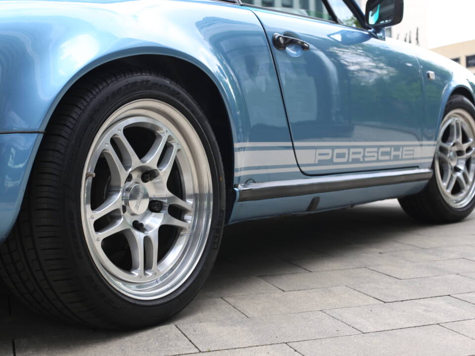 Bild 32/51 von Porsche 911 Carrera 3.2 (1984)