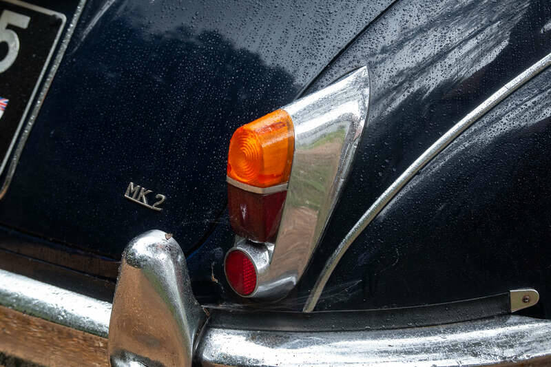 Image 45/50 of Jaguar Mk II 3.8 (1962)