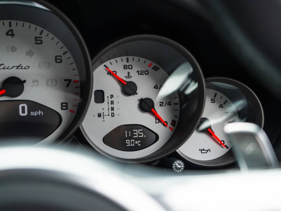 Bild 37/57 von Porsche 911 Turbo (2011)