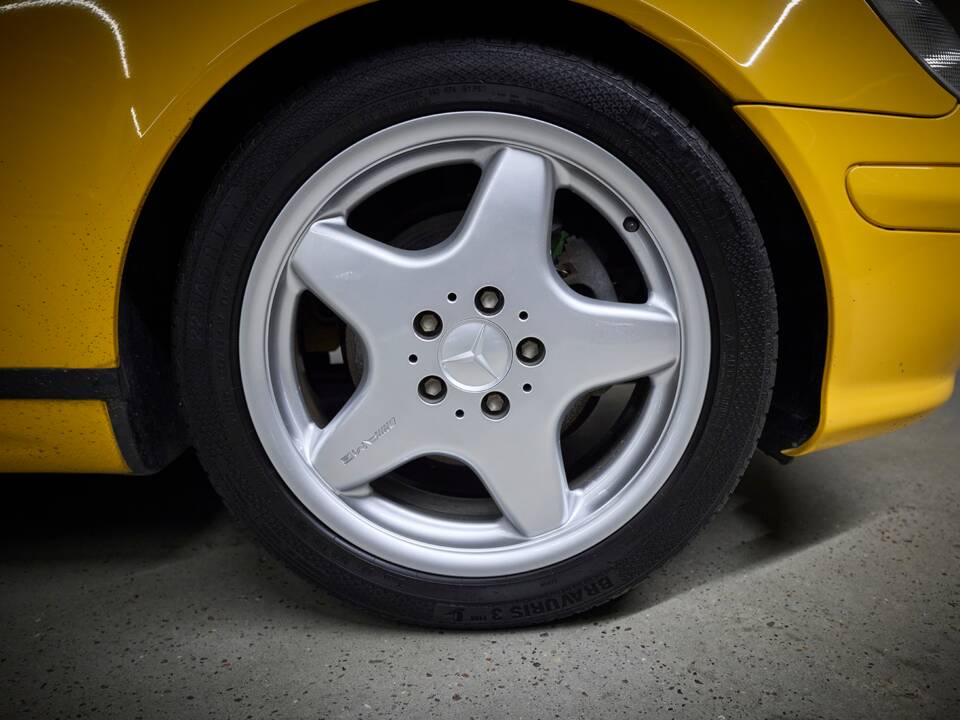 Image 26/100 de Mercedes-Benz SLK 230 Kompressor (1999)