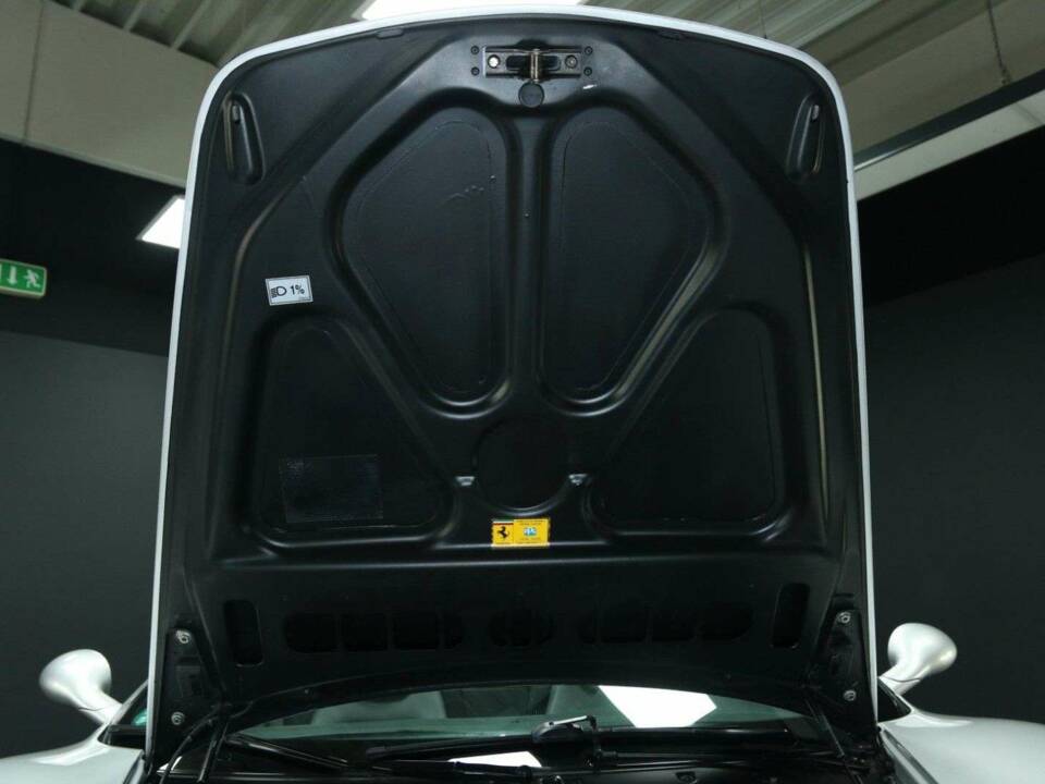 Immagine 36/50 di Ferrari 360 Spider (2003)