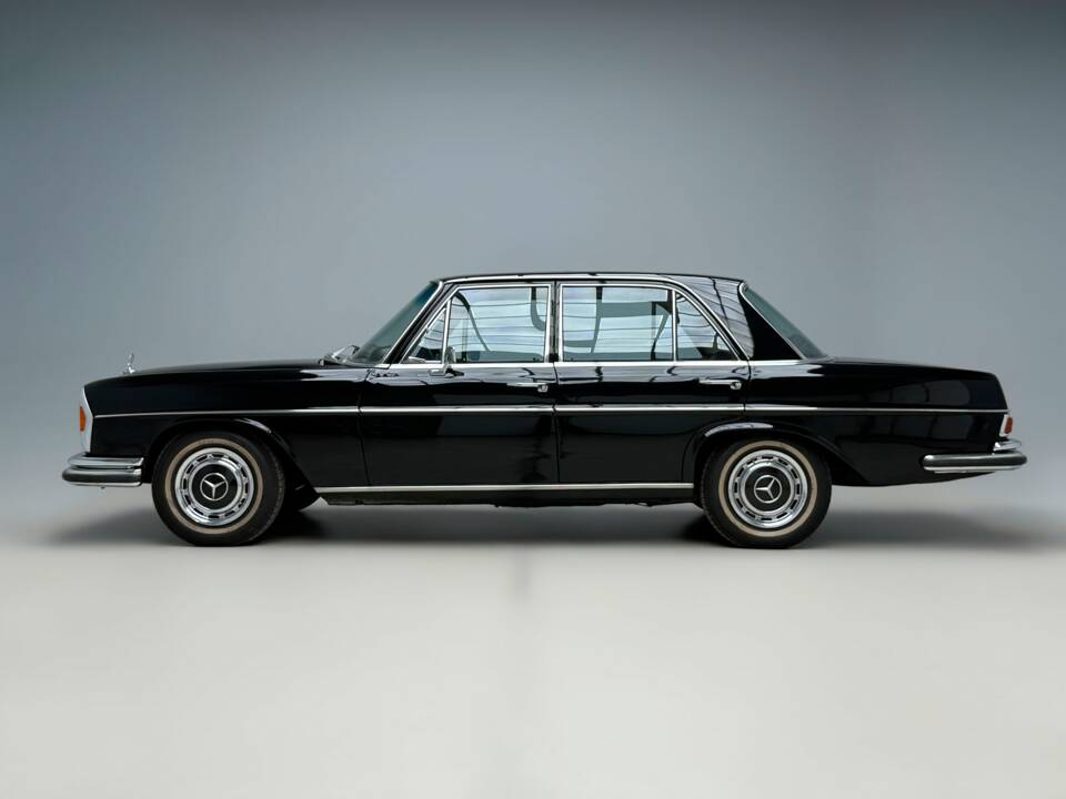 Bild 1/24 von Mercedes-Benz 280 S (1970)