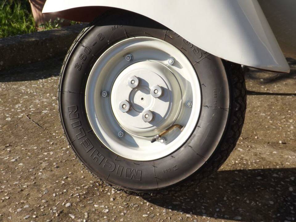 Imagen 5/50 de Piaggio Vespa 150 (1956)