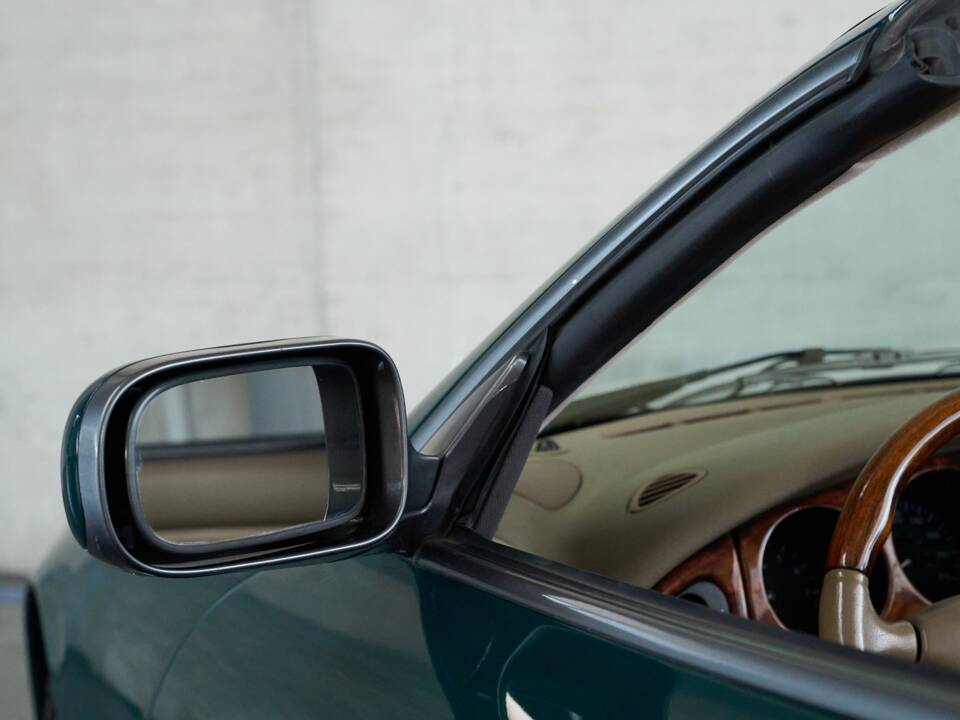 Bild 15/50 von Jaguar XK8 4.0 (2002)
