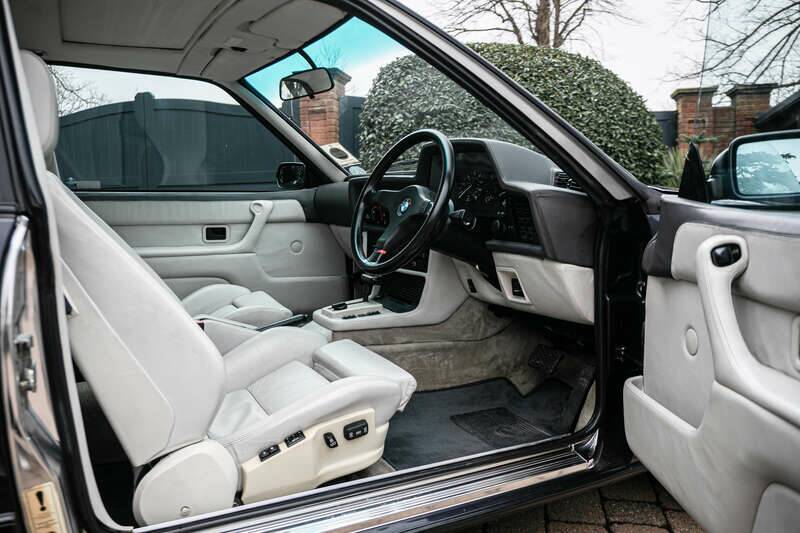 Bild 34/50 von BMW 635 CSi (1989)