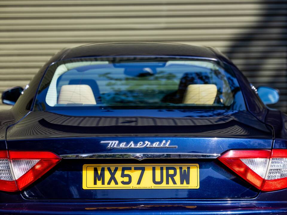 Immagine 14/31 di Maserati GranTurismo 4.2 (2008)