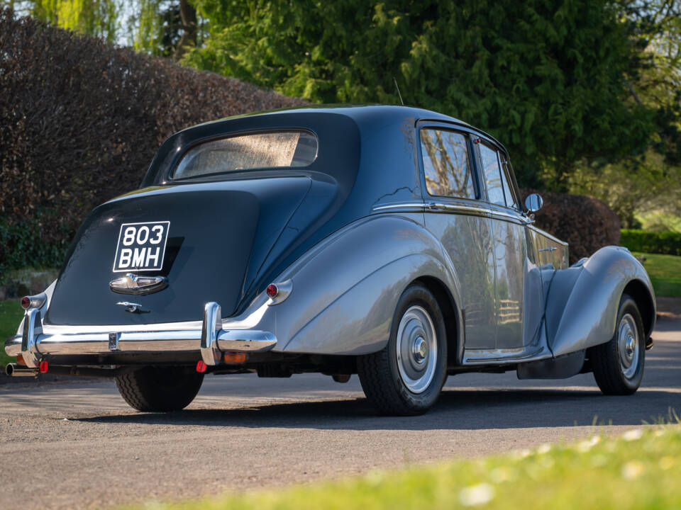 Image 15/15 of Rolls-Royce Silver Dawn (1954)