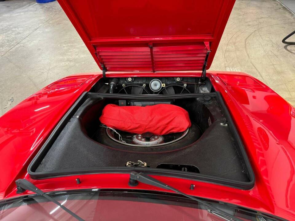 Immagine 6/19 di Ferrari 328 GTB (1988)