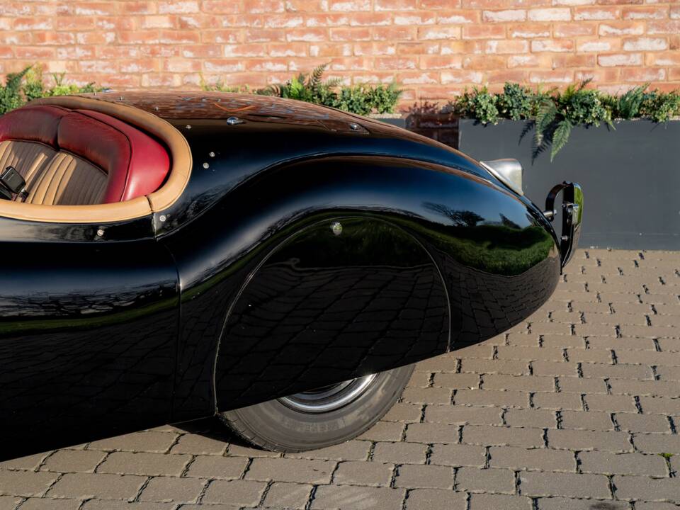 Afbeelding 13/58 van Jaguar XK 120 OTS (1951)