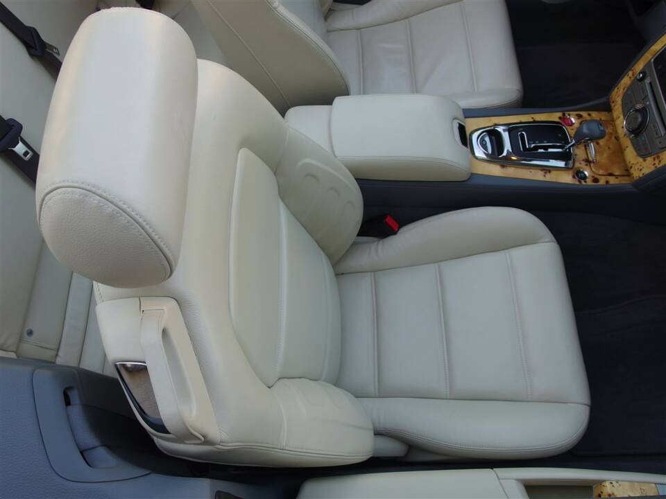 Bild 48/100 von Jaguar XKR (2008)