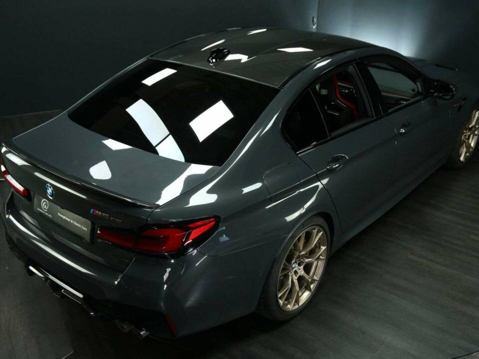 Image 10/50 of BMW M5 xDrive (2022)