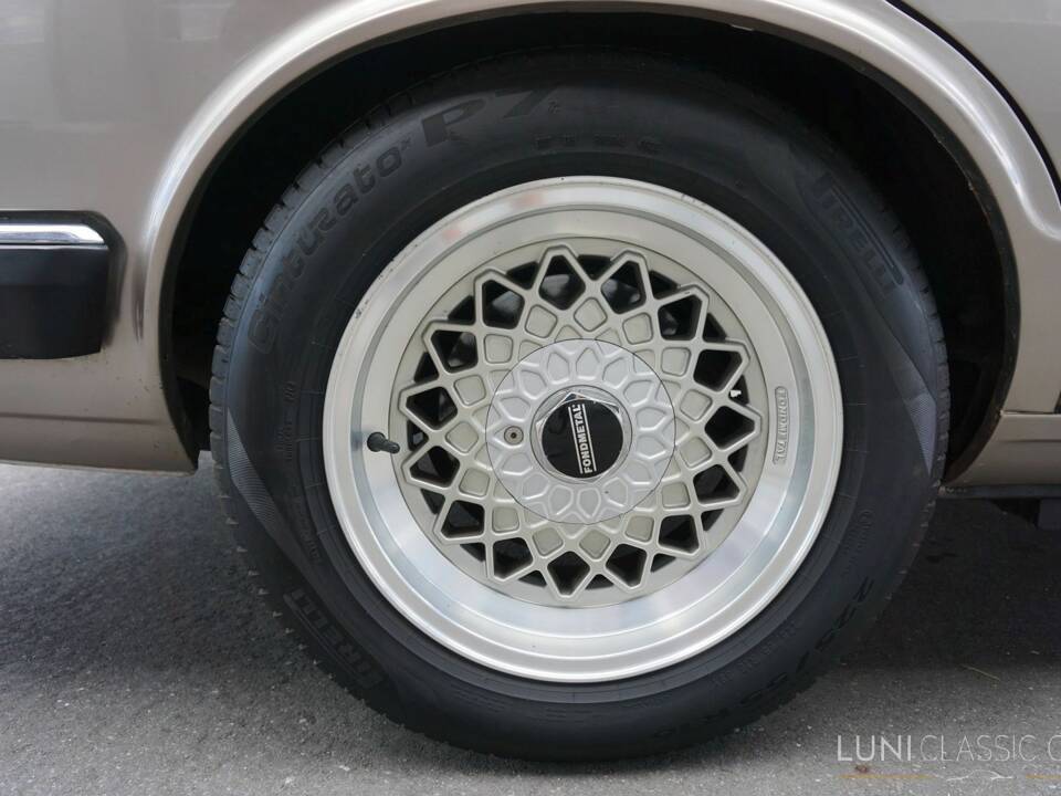 Image 28/61 de Jaguar Sovereign 3.6 (1987)