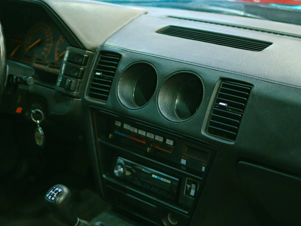 Image 38/46 of Nissan 300 ZX Turbo (1989)