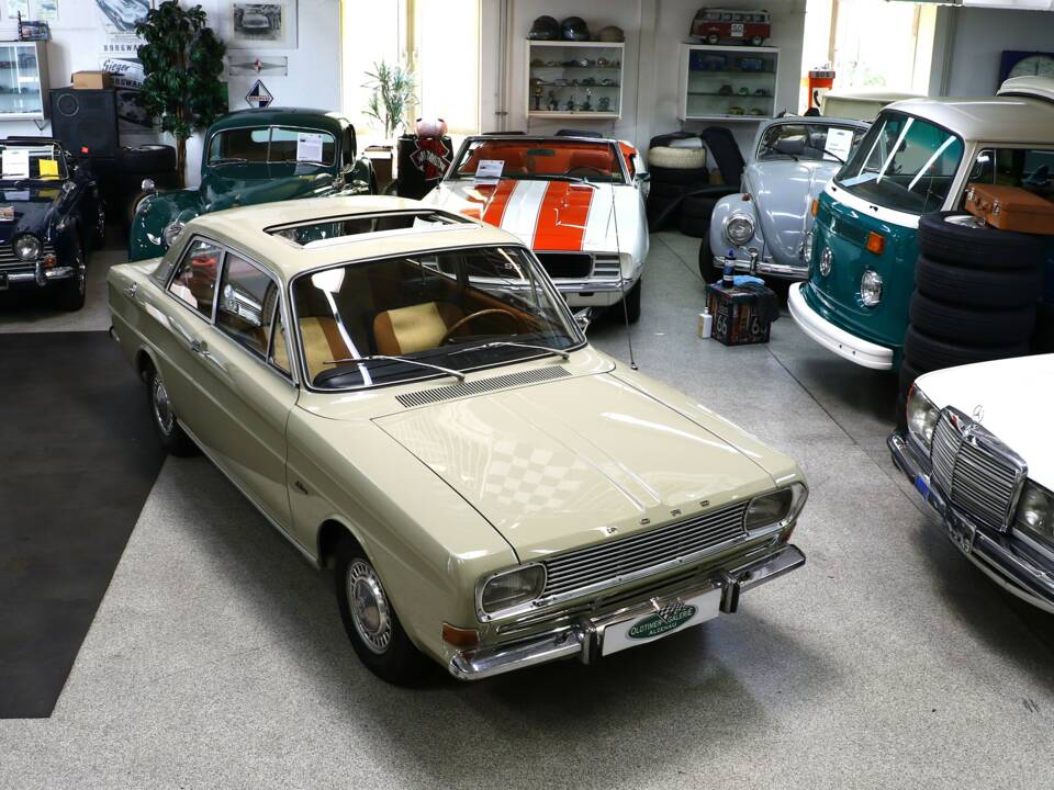 Bild 35/35 von Ford 17m 1700S (1969)