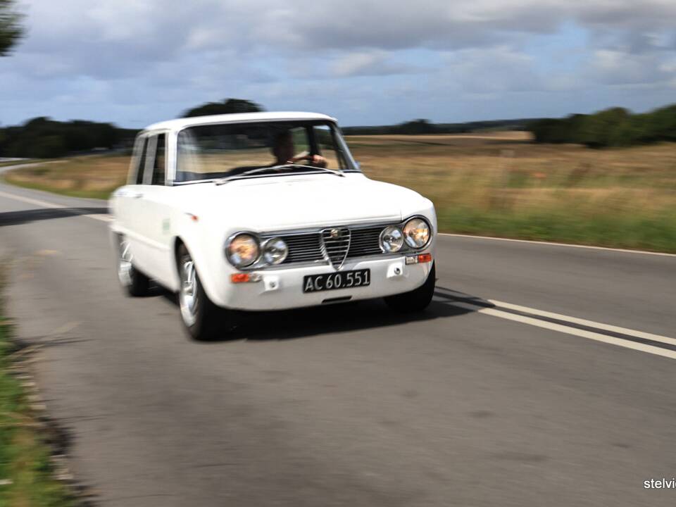 Image 40/40 de Alfa Romeo Giulia 1600 TI (1967)